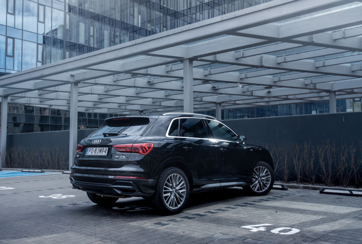 Audi Q3 S line 45 TFSI quattro S tronic 