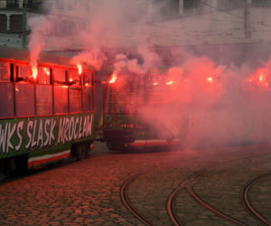 Tramwaj MPK pomalowany w barwy Śląska Wrocław