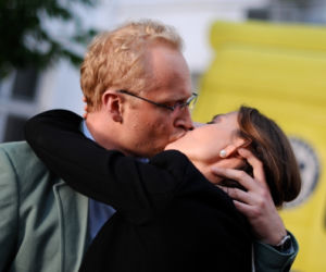 PRZEPIS na ŻYCIE 4 sezon odc. 13 (odc. 52). Andrzej (Piotr Adamczyk), Beatka (Maja Ostaszewska)