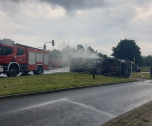 Bielsko-Biała: Straszny wypadek teraz! Ludzie zakleszczeni w aucie. Bez oznak życia
