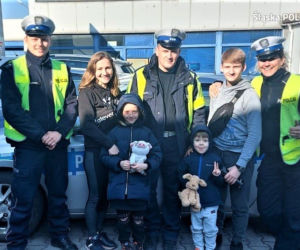 Policjanci z Bytomia okazali wielkie serce dla rodziny z Ukrainy [ZDJĘCIA]