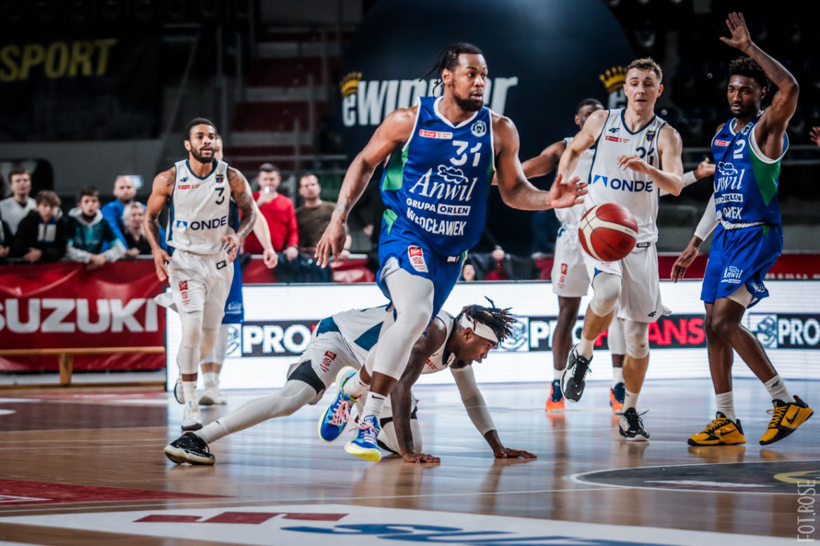 Twarde Pierniki Toruń - Anwil Włocławek 84:92, dużo zdjęć z Areny Toruń