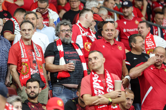 Widzew Łódź - Lech Poznań: Zdjęcia kibiców z meczu 6. kolejki PKO BP Ekstraklasy
