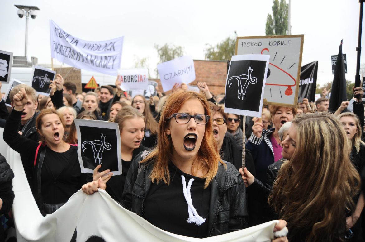 CZARNY PROTEST W WARSZAWIE.