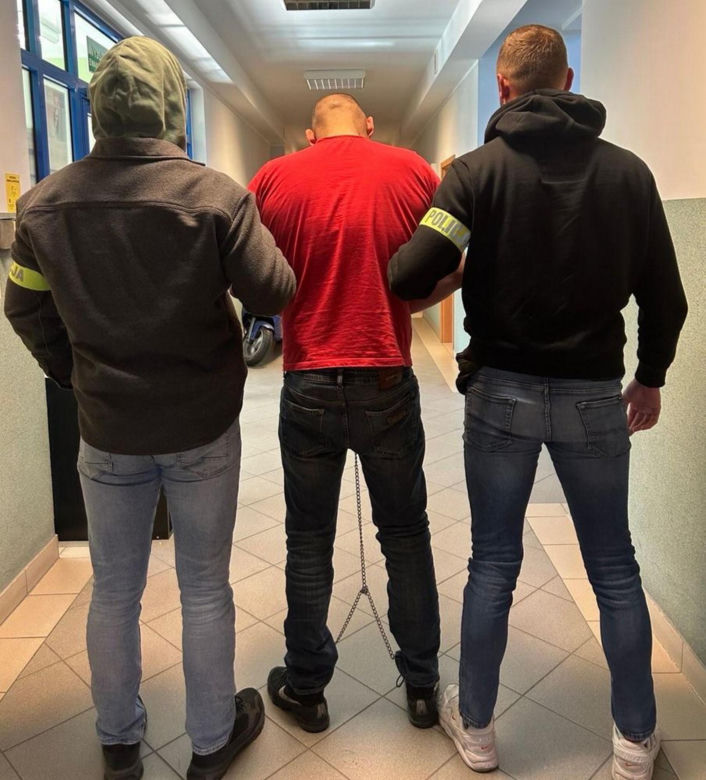 Gdańsk. 37-latek zatrzymany po szturmie. Jest podejrzany o usiłowanie zabójstwa w hotelu [ZDJĘCIA].