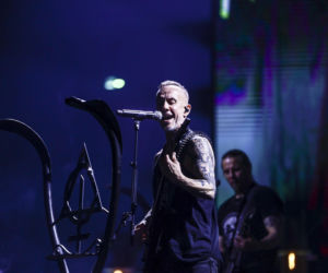 Kiedyś mroczny metalowiec z podziemia. Tak na przestrzeni lat zmieniał się Adam Darski z Behemotha