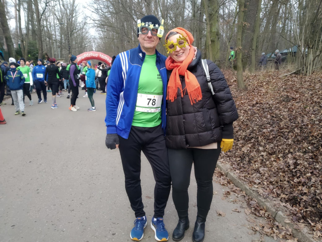 40. Bieg Sylwestrowy w Łodzi. Wśród uczestników był Batman, Obelix i szeryf bez głowy