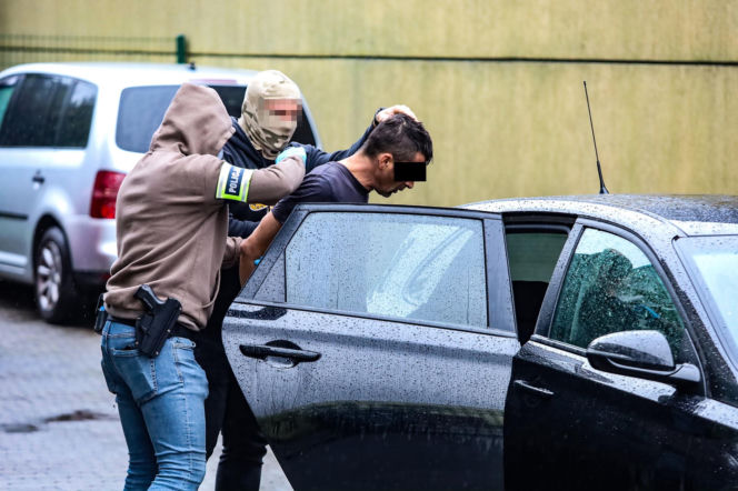 Zabił rodziców. Nie trafi za kratki