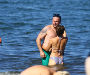 Edyta Herbuś na plaży