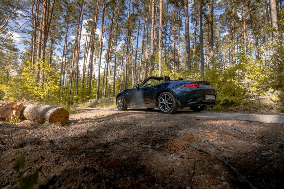 Mazda MX-5 2.0 Skyactiv-G 184 KM 6MT iELOOP Skyfreedom