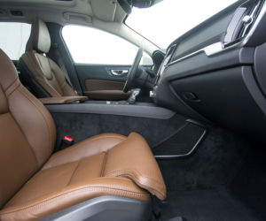 Volvo V60 D4 8AT Inscription