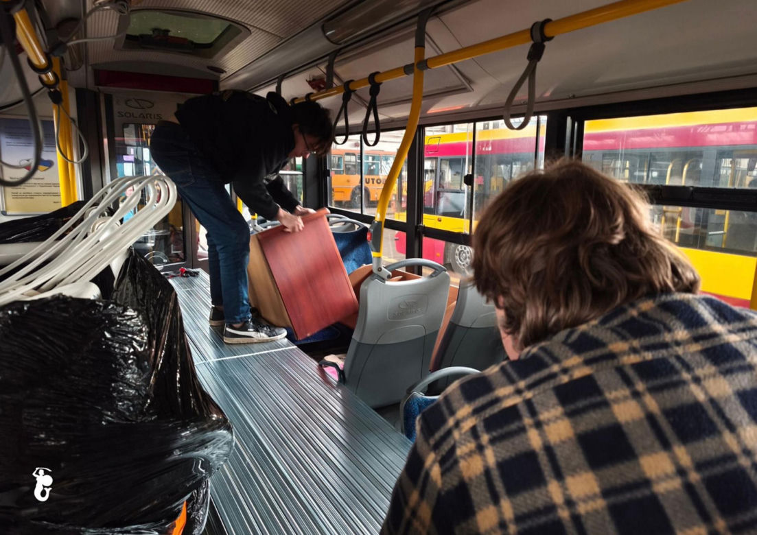 Z Warszawy na Ukrainę. Autobusy pomogą mieszkańcom