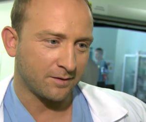 Borys Szyc na planie ''Lekarzy'' 5