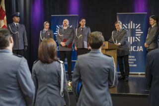 Sprawiedliwi - Wydział Kryminalny, odcinek 992: inspektor Kubis powoli wraca do zdrowia po niedawnym zamachu