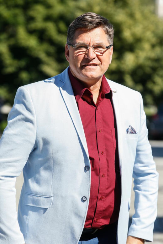 Tak przez lata zmienił się Sławomir Świerzyński! Zobacz lidera Bayer Full dawniej i dziś [GALERIA]