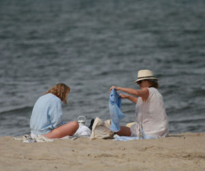 Ewa Skibińska na plaży