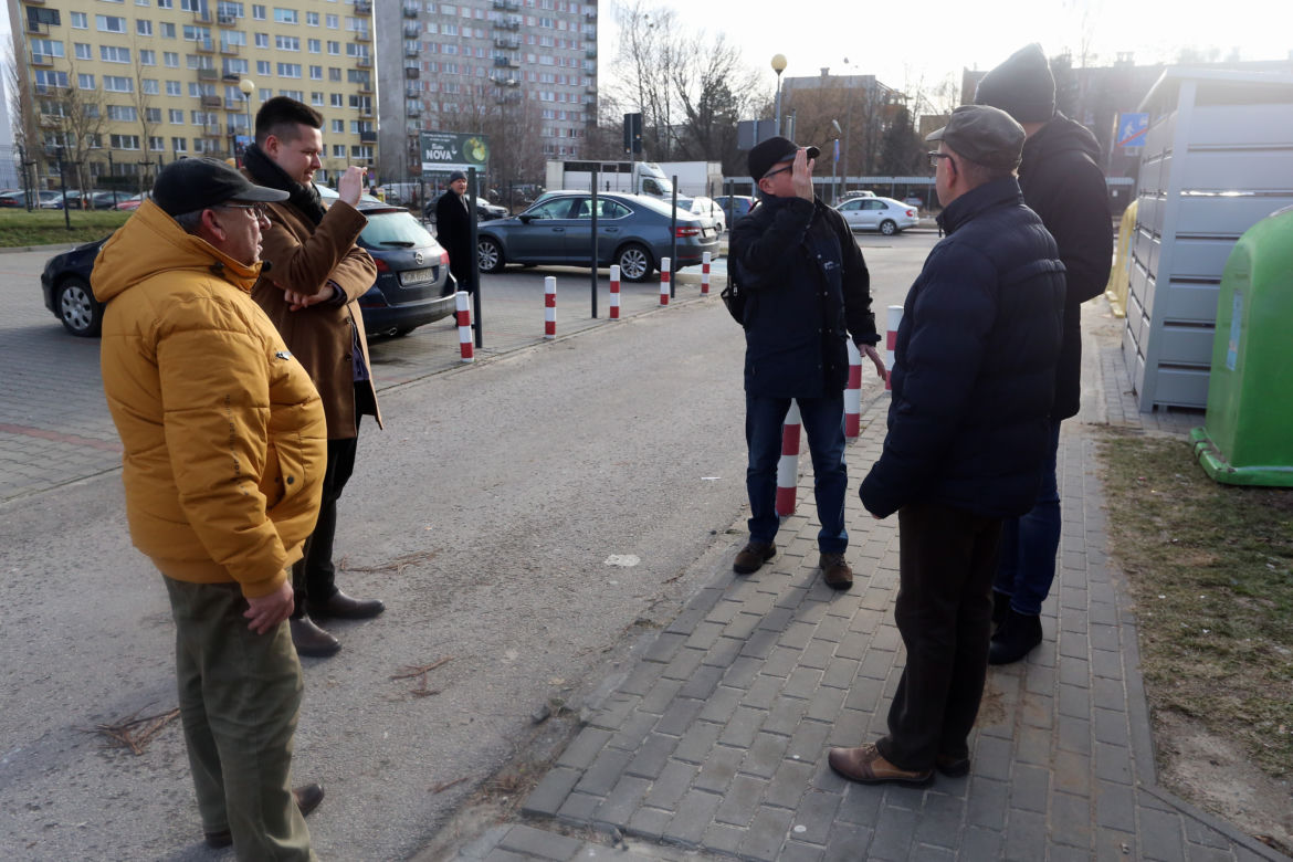 Wojna o płot i śmietnik. Konflikt mieszkańców na osiedlu w Pruszkowie
