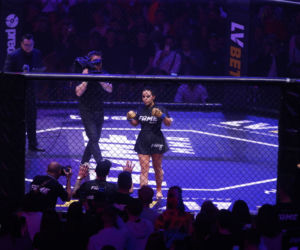 Monika Esmeralda Godlewska na gali Fame MMA 3