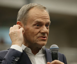 Trzy emerytury Donalda Tuska. Kwoty robią wrażenie. Do tego pensja premiera