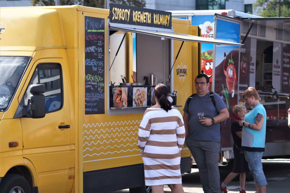 Food Truck Festiwal 2022. Restauracje na kółkach zawitały do Bydgoszczy [ZDJĘCIA]
