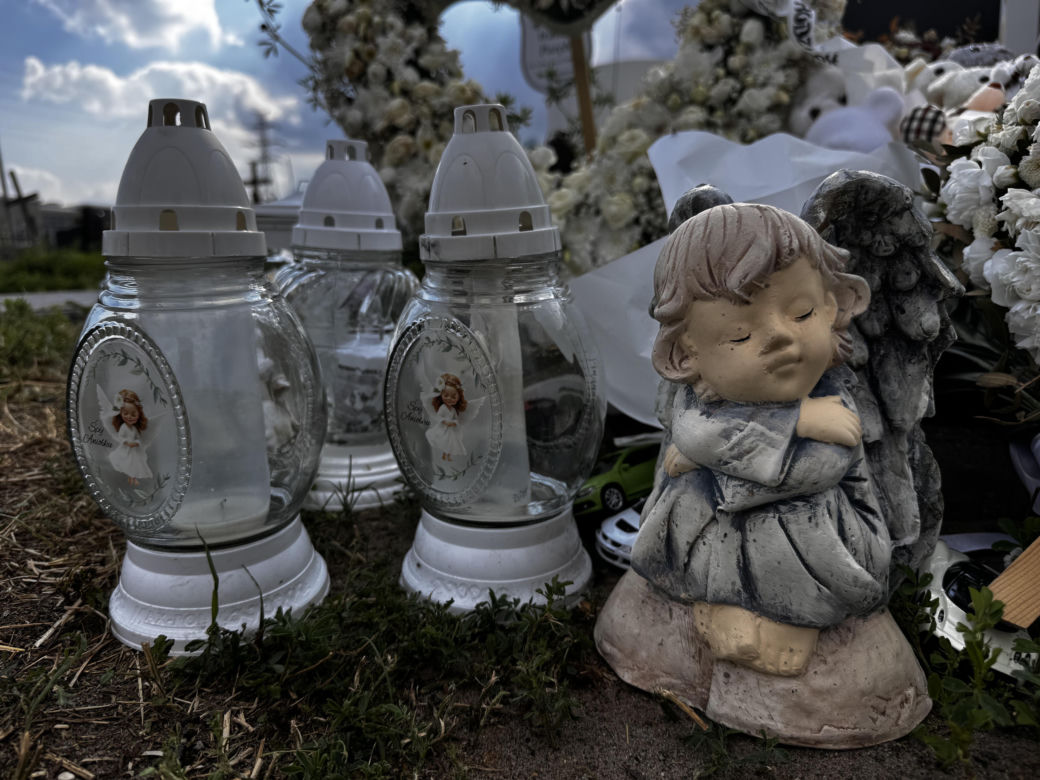 Grób Miłoszka, który zginął w klubie dziecięcym w Ząbkach