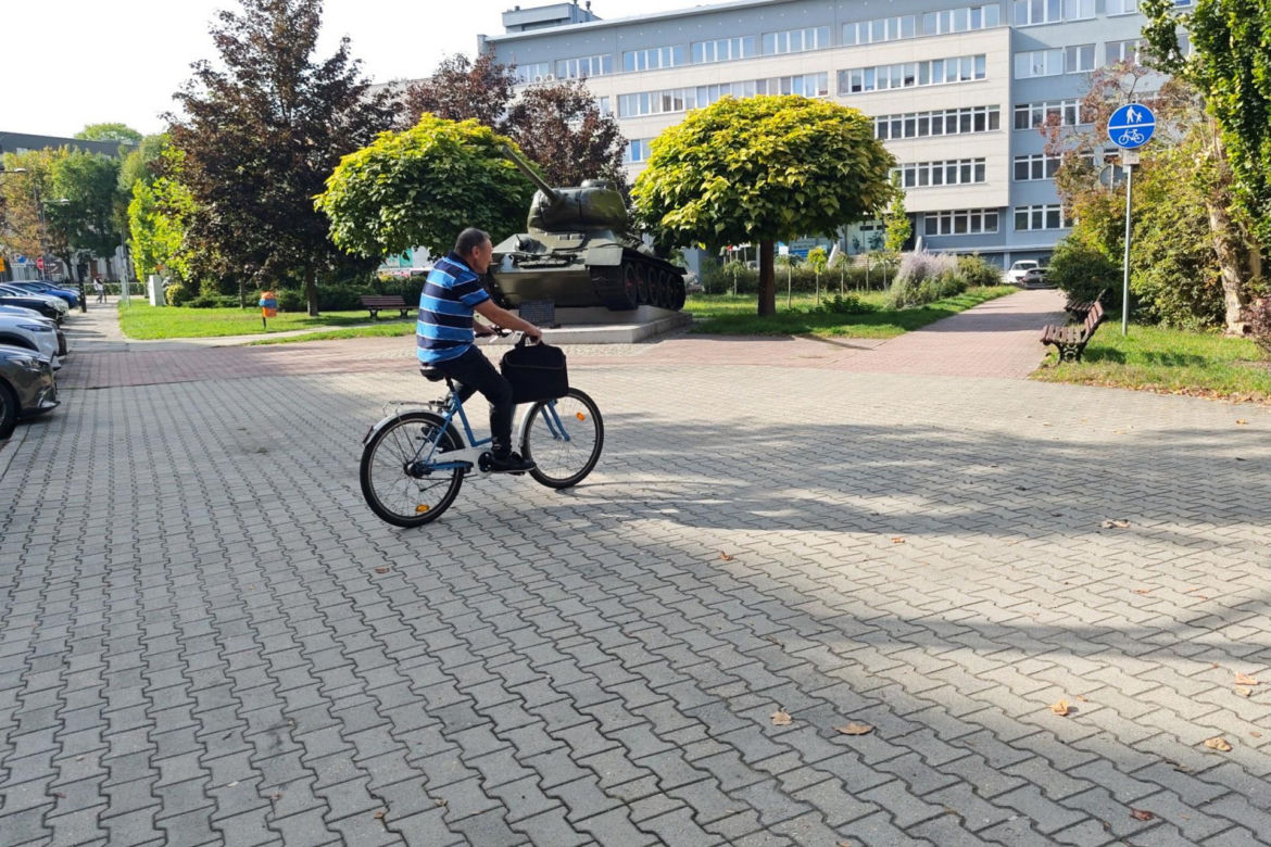 Orał asfalt, dziś zajął się nim sąd