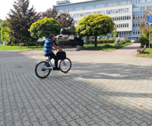 Orał asfalt, dziś zajął się nim sąd