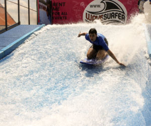 Surfing w Aquaparku