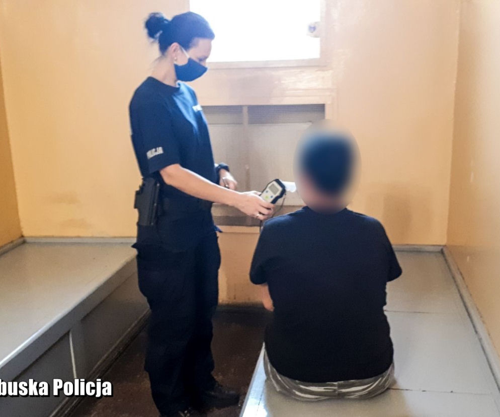 Chciała zaparzyć herbatę. Interweniowało pogotowie gazowe