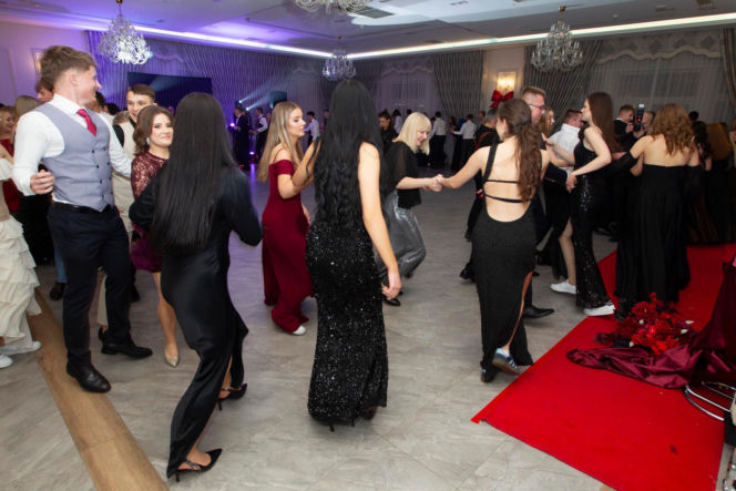 Studniówka 2026 w I Katolickim Liceum Ogólnokształcącym w Siedlcach