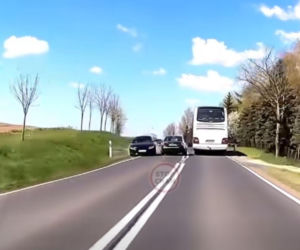 Szokujące nagranie z DK16! O włos od makabry na drodze: Co trzeba mieć w głowie?!