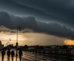 IMGW: Najbliższe dni z pochmurną pogodą. Gdzie spadną deszcze i burze?