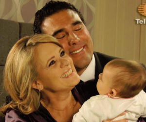 Prawdziwe uczucie (Amores Verdaderos). Victoria (Erika Buenfil), Arriaga (Eduardo Yanez)