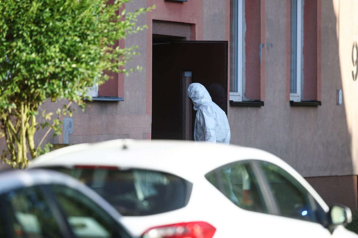 Cztery ciała w mieszkaniu! Wśród zmarłych zaledwie 8-dniowe dziecko