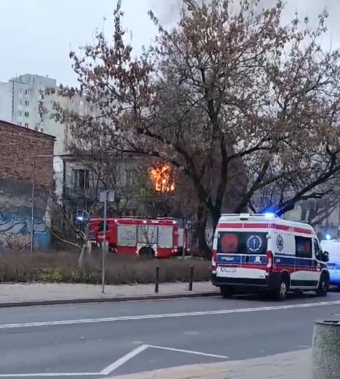 Warszawa. Pożar pustostanu na Targówku