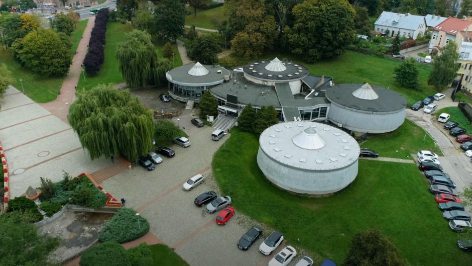 Spodki w Białymstoku - zdjęcia. Zobacz kultowe pawilony