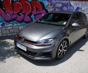 Volkswagen Golf GTI 2.0 TSI 245 KM