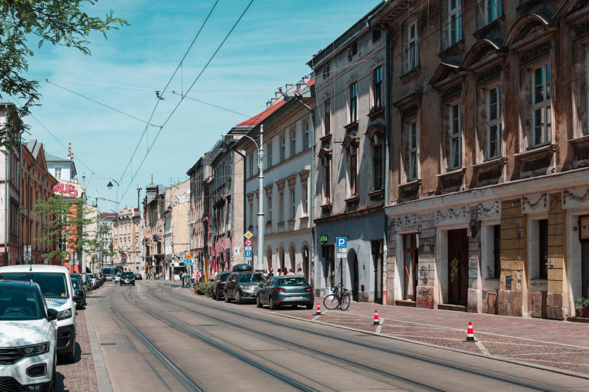 Kraków (woj. małopolskie) – Wawel, Rynek Główny, Kazimierz, liczne muzea i świetna baza wypadowa do Ojcowskiego Parku Narodowego czy Wieliczki.