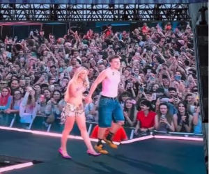 Radny z Konina na scenie z Zara Larsson
