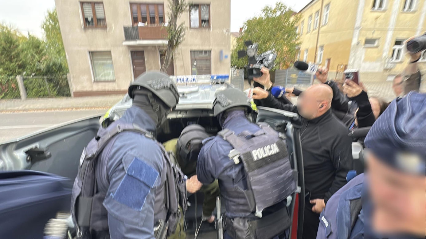 19-latek dokonał ataku w szkole w Ostrołęce. Usłyszał zarzuty
