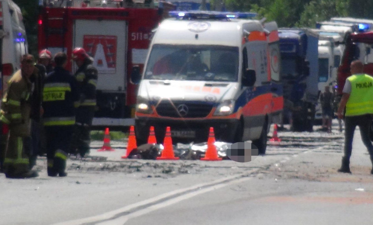 Potworny wypadek w Grębiszewie. Zginęła rodzina