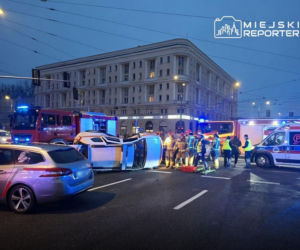 Jechali do wykolejonego tramwaju, doszło do wypadku. Trzy osoby ranne