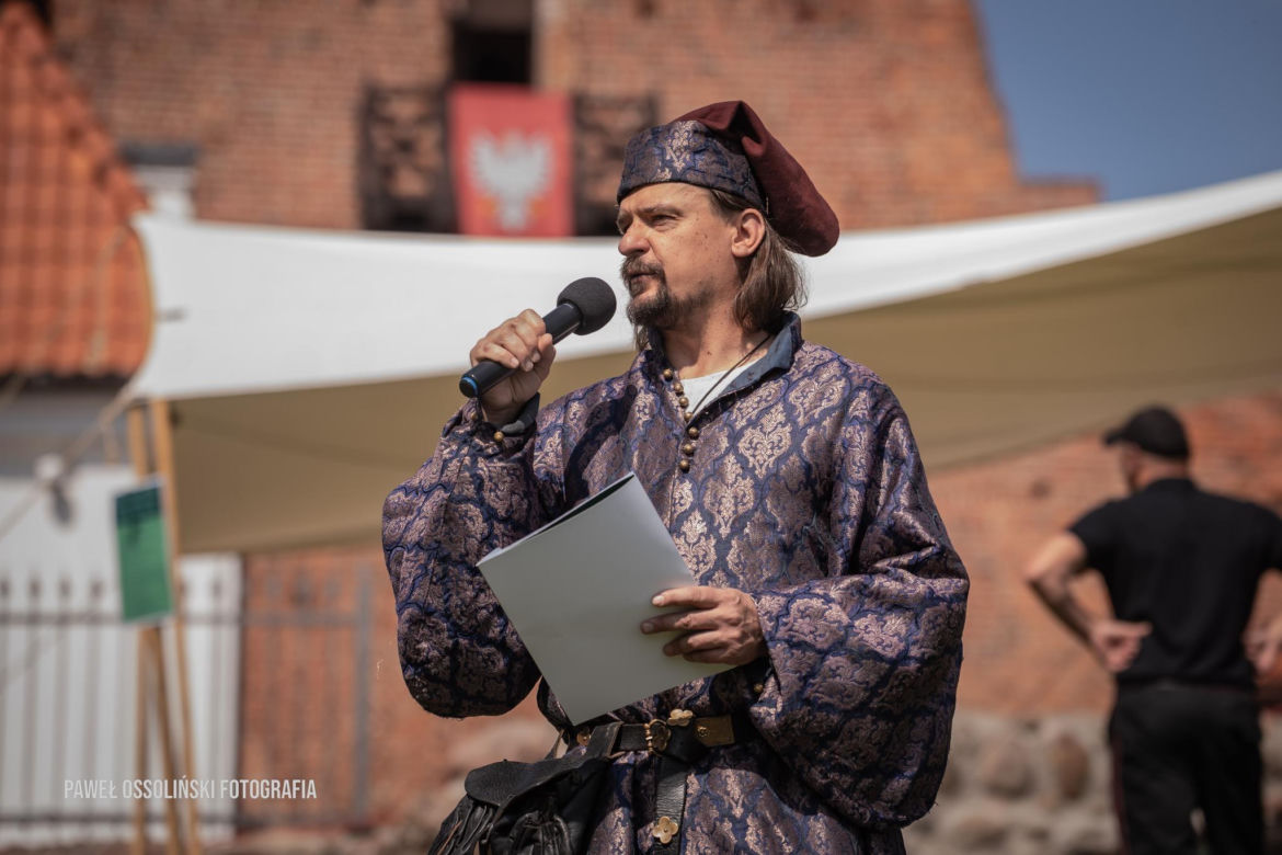 Co roku turniej rycerski na Zamku w Liwie przyciąga coraz większą rzeszę odbiorców
