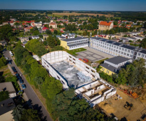Budowa hali sportowej w Osiecznej