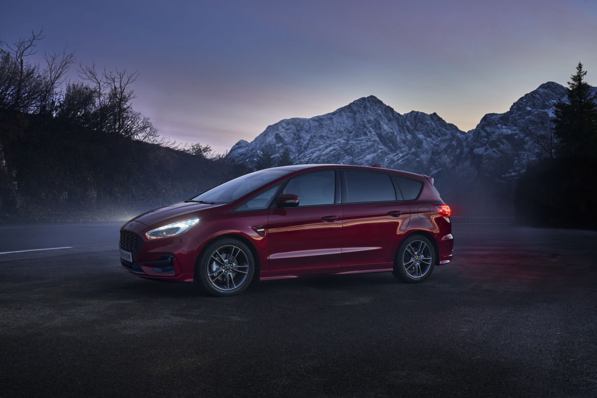 Ford S-MAX Hybrid 