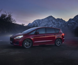 Ford S-MAX Hybrid 