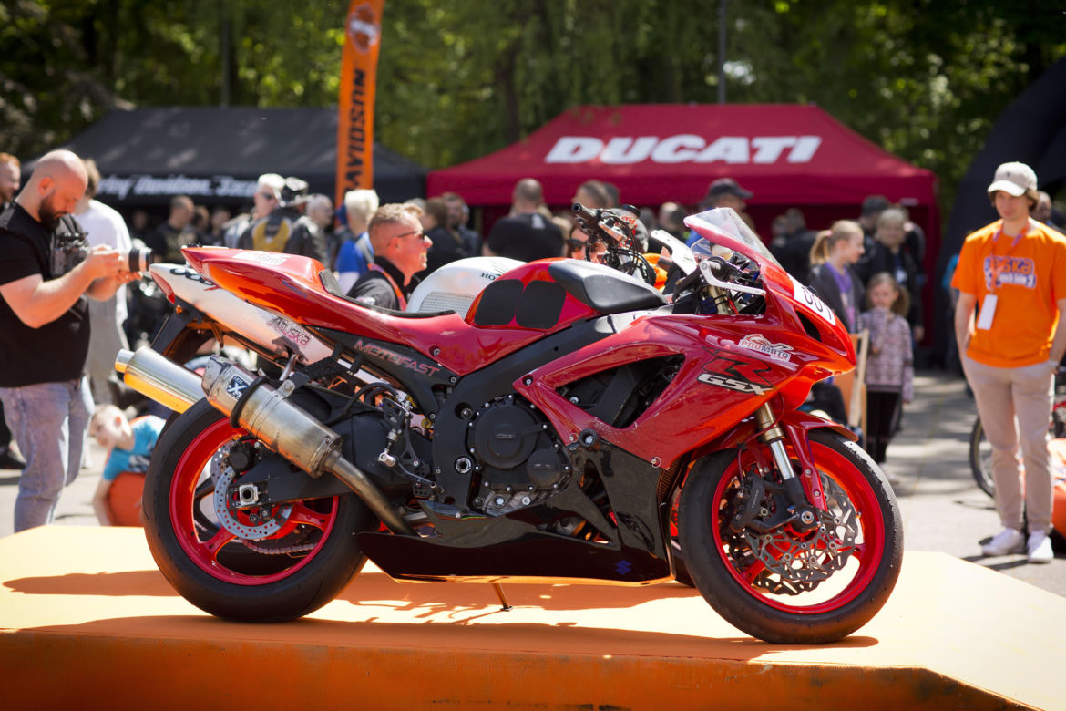ESKA RIDER SHOW 4