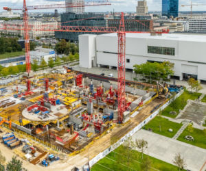 Miała być czarna kostka, ale zmienią projekt? Powstaje teatr TR Warszawa