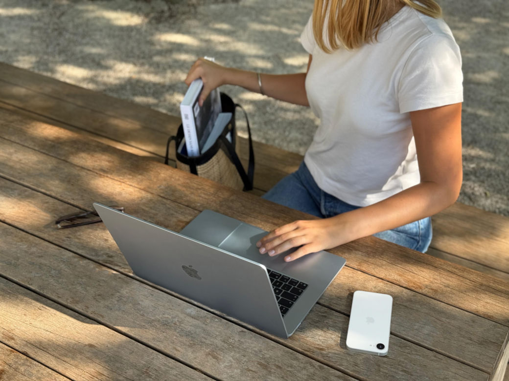 Black to school z Apple. Te urządzenia będą nieocenionym wsparciem dla każdego ucznia. Teraz kupisz je taniej! 