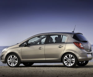 Opel Corsa 2011 - wersja 5-cio drzwiowa
